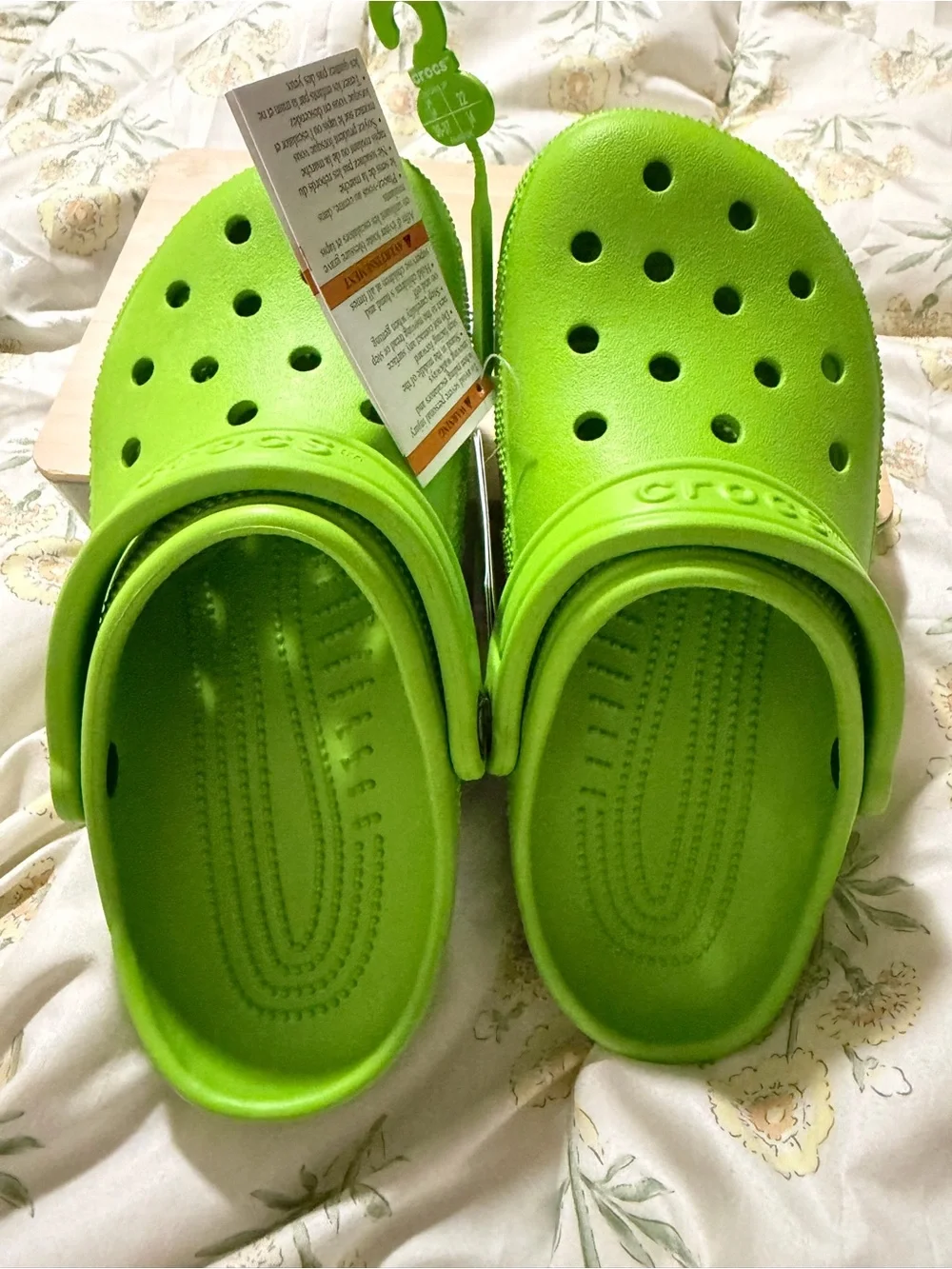 CROCS classic clog